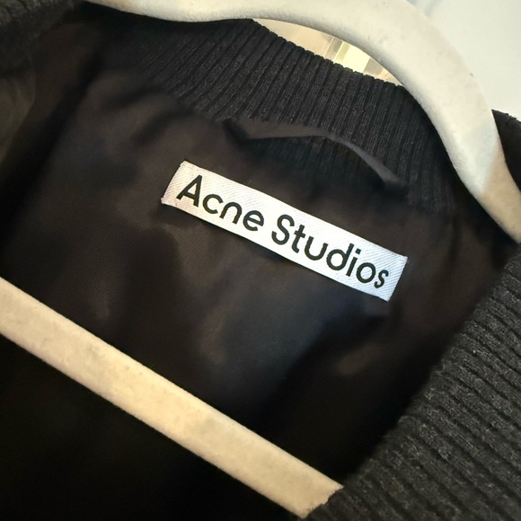 Acne Black Bomber Jacket with Ribbed Knit Details - Picture 3 of 5
